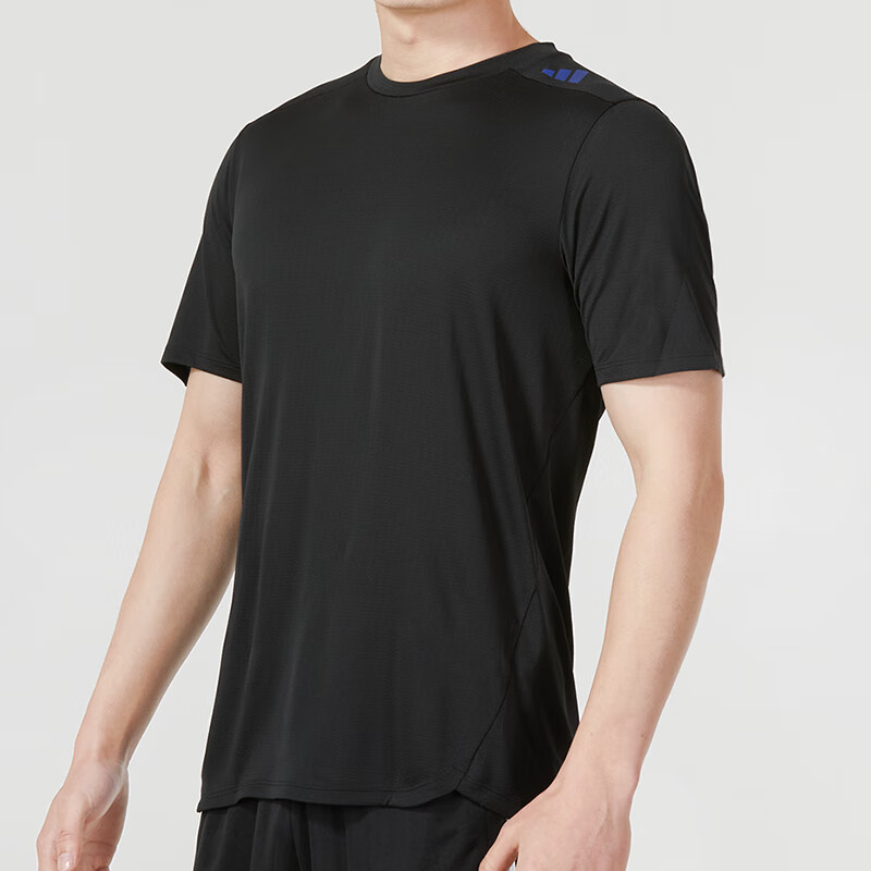 阿迪达斯短袖男装 户外运动服休闲跑步半袖训练圆领透气纯棉T恤 IB9093